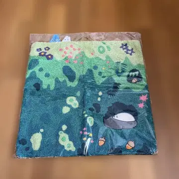 지브리 파크 한정판 토토로 쿠션 커버 미사용 새상품