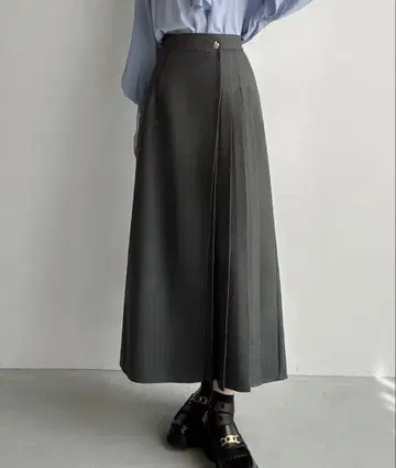 [택 포함 새상품] meiru 플리츠 랩 미디엄 스커트 그레이 M