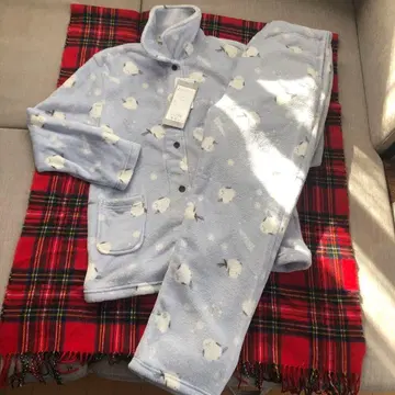 새상품 따뜻한 시마연가 패턴 복슬복슬 파자마 L