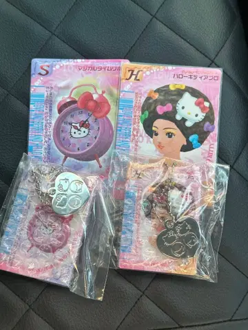 러브 and 베리 러브베리 키티