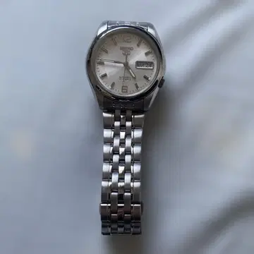 SEIKO 5 7S26-01V0 오토매틱 손목시계 뒷면 스켈레톤