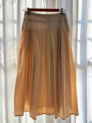 Braset flair Inc. 여성용 베이지 플레어 스커트 무릎 기장