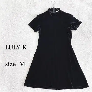 LULY K 블랙 하이넥 벨벳 원피스 M