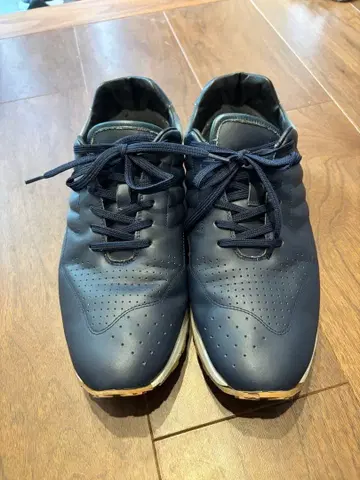 네이비 가죽 스니커즈 피에르 가르뎅 24.5