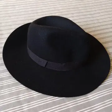 BEAUTY&YOUTH 뷰티 앤 유스 햇