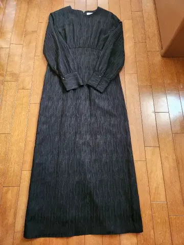 [ 새상품급 ] URBAN RESEARCH 허리 절개 자카드 원피스