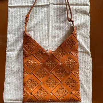 genten 지속가능성 컷워크 숄더백