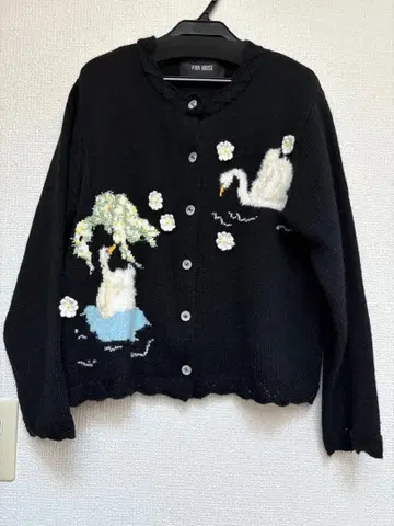 핑크하우스 SWAN LAKE 니트 49,500엔 가디건 새상품급