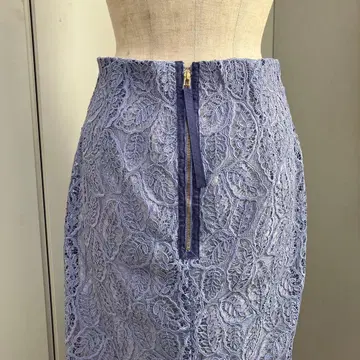 SNIDEL 연보라 레이스 타이트 스커트