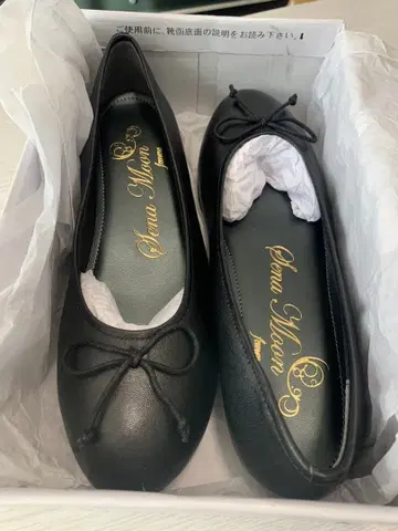 Bona Moon 블랙 플랫슈즈 24.0