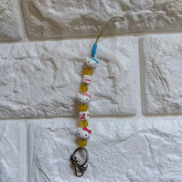 25년 정도 전의 물건 산리오 키티 스트랩