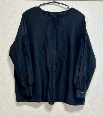 [ Spick&Span ] 프론트 프릴 아키 크루넥 블라우스