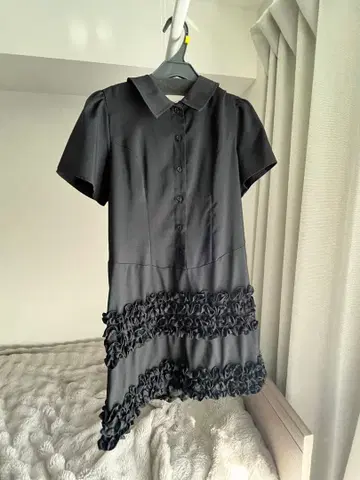 idem / many frill mini onepiece