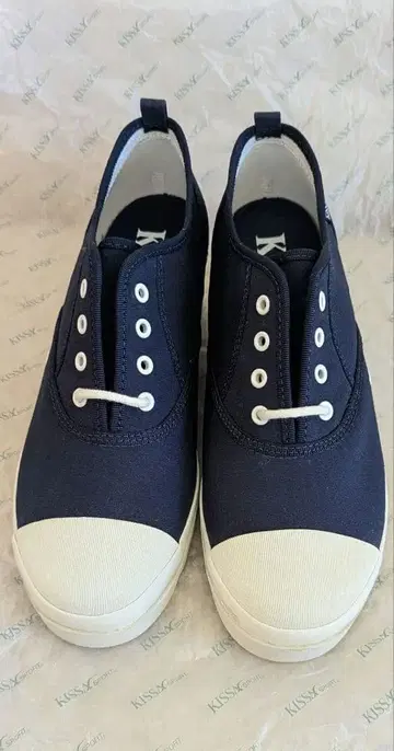 스니커즈 KISSA 23.5cm