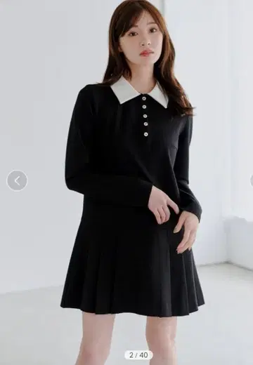 SNIDEL 카라 달린 플리츠 컷 미니 원피스