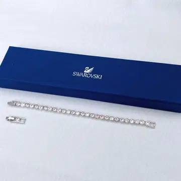 컨디션 최상 SWAROVSKI 팔찌 테니스 크리스탈 럭셔리 고급 고져스
