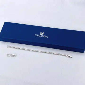 컨디션 최상 SWAROVSKI 팔찌 에밀리 크리스탈 럭셔리 고급 고져스