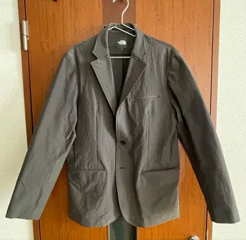 제트 세트 블레이저 / 더 노스 페이스