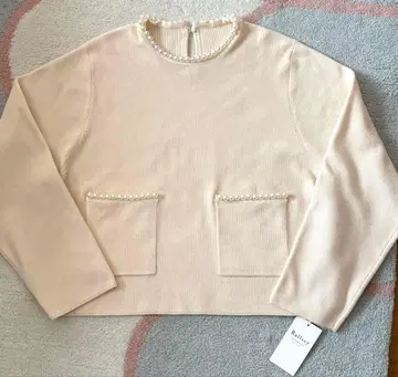 [ 택 포함 새상품 ] Ballsey 베이지 니트 S 사이즈 투모로우랜드