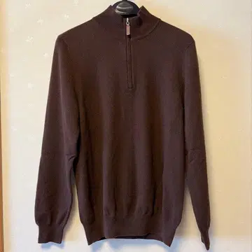 브라운 하이넥 캐시미어 스웨터