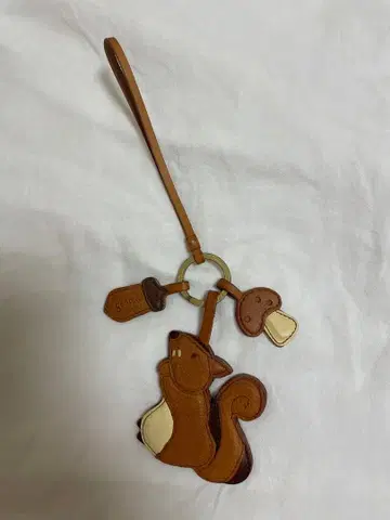 genten 다람쥐 모양 가죽 키링