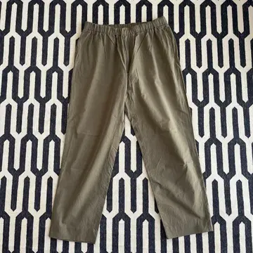 AURALEE 올리브 이지 팬츠