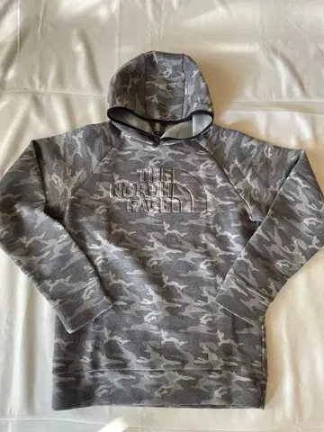 THE NORTH FACE 카모 패턴 후드 부착 후드티