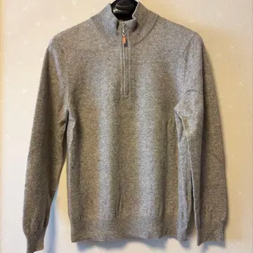 그레이 하이넥 지퍼 캐시미어 스웨터