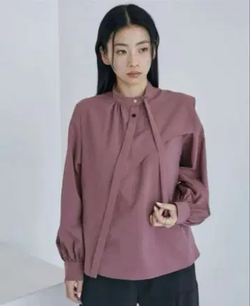 UNITED TOKYO 크라운 요크 블라우스 핑크