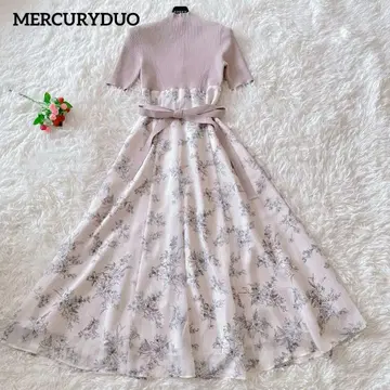 컨디션 최상 머큐리 듀오 니트 꽃무늬 원피스 도킹 리본 맥시 길이