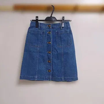 BLUE LABEL CRESTBRIDGE 데님 스커트