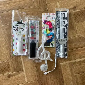 NEWS 응원봉 넥 홀더