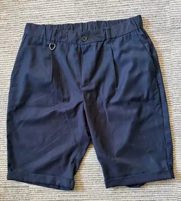 네이비 숏팬츠 허리 루프 포함