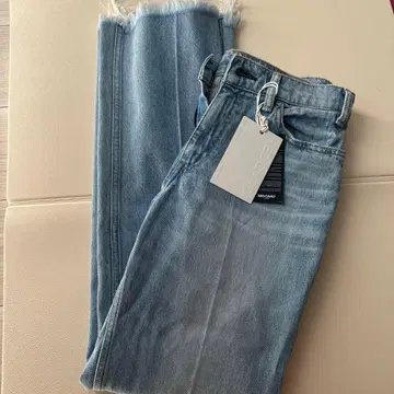 RED CARD Laura 라이트 블루 데님 23인치