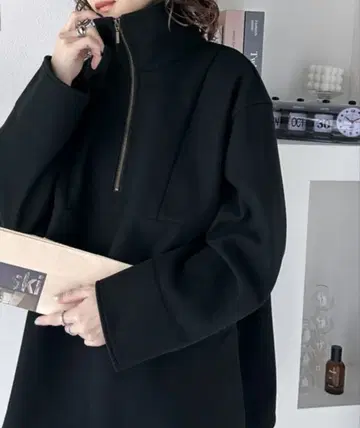 classicalelf 하프 지퍼 풀오버 맨투맨