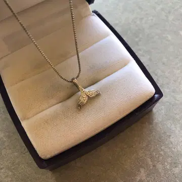[ NEW ] Silver925 화이트 고래 꼬리 목걸이