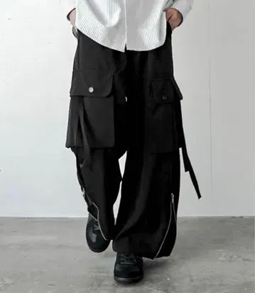 파라슈트 슬랙스