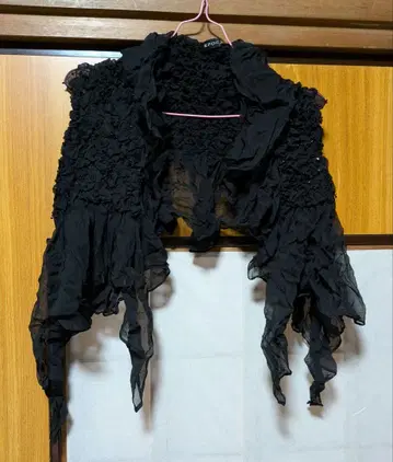 에포카 블랙 숄 새상품급