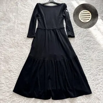 보더스 앳 발코니 롱 원피스 울 100 와펜 티어드