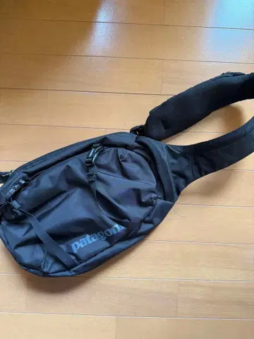 patagonia 블랙 슬링백