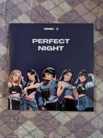 LE SSERAFIM PERFECT NIGHT CD