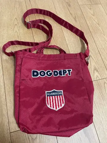DOG DEPT 빨간색 숄더백