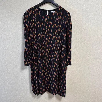 꽃무늬 7부 소매 원피스 38