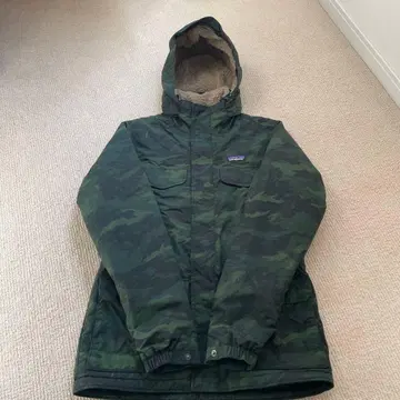 파타고니아 이즈머스 후드티 자켓 S사이즈 한정판 카모플라주 27021