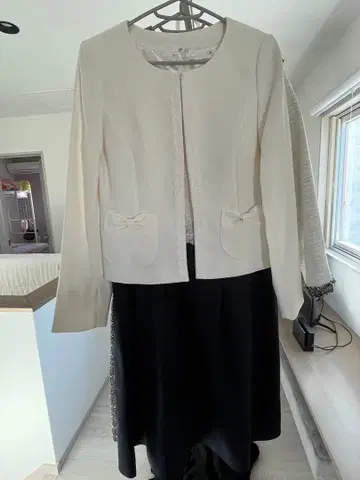 아이보리 블랙 자켓 세트