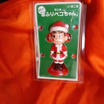 산타 미니 흔들 페코짱 피규어