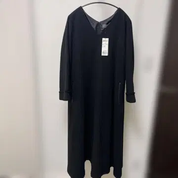 uncrave V넥 원피스 사이즈 2