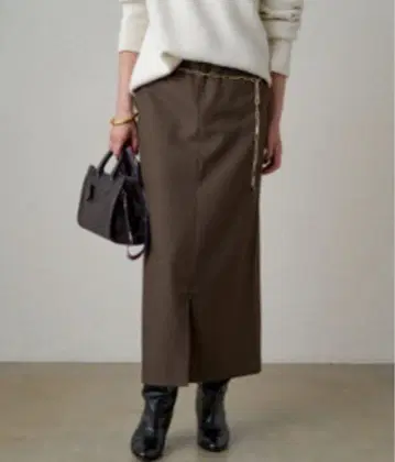 브라운 슬릿 타이트 스커트