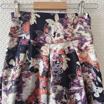 SNIDEL 스나이델 플라워 프린트 플레어 롱 스커트 꽃무늬 S