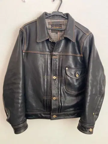 블랙 가죽 자켓